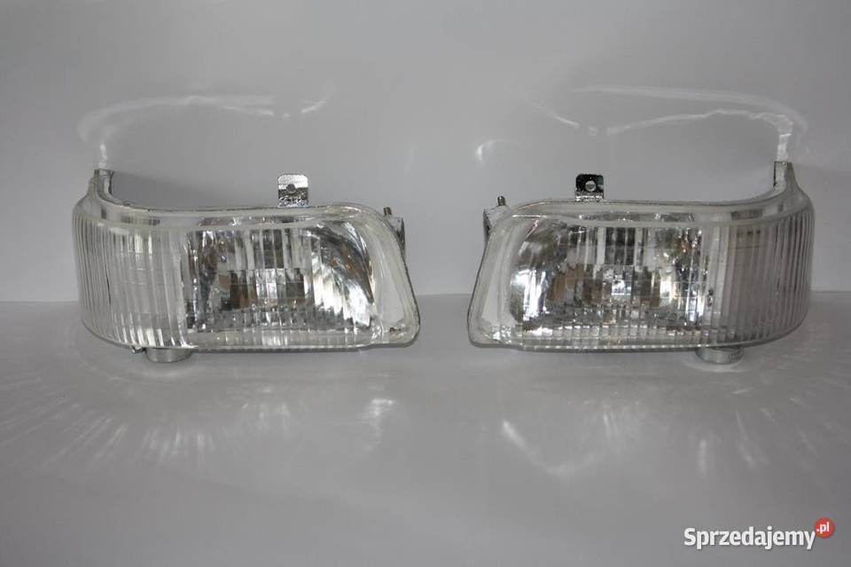 Lampa przednia Yanmar F180F220F222F200 Tajęcina