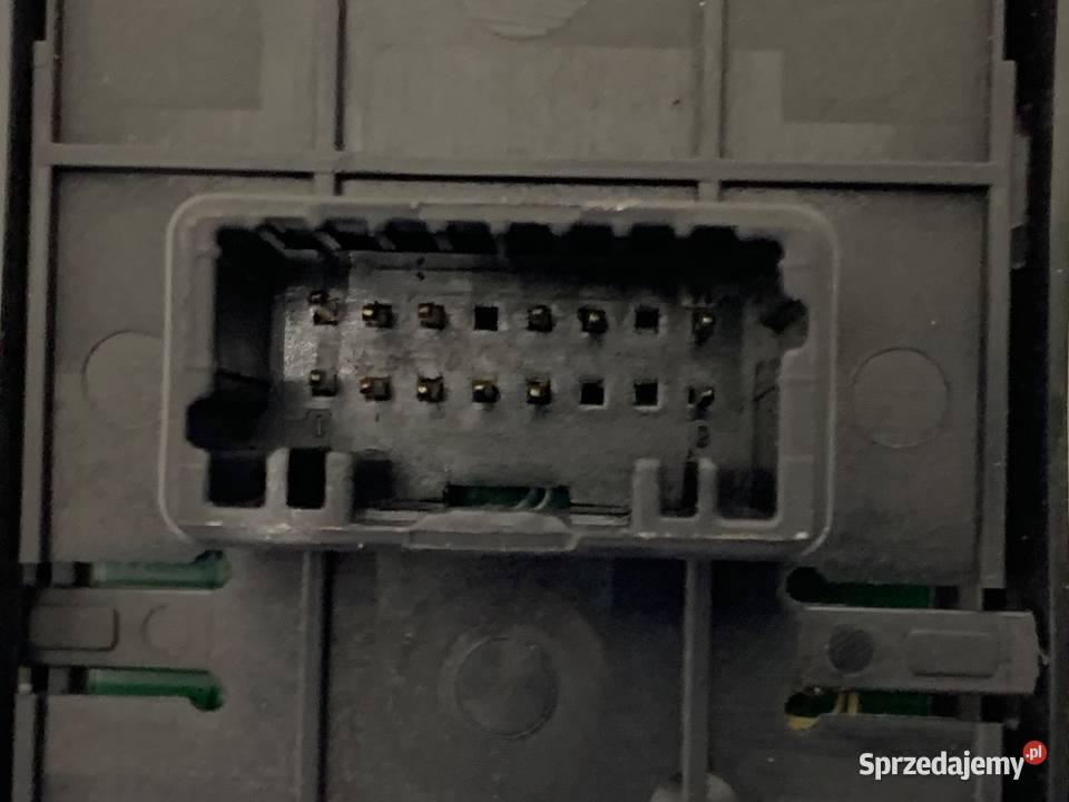 PRZEŁĄCZNIK SZYB RENAULT MEGANE III 809610016R