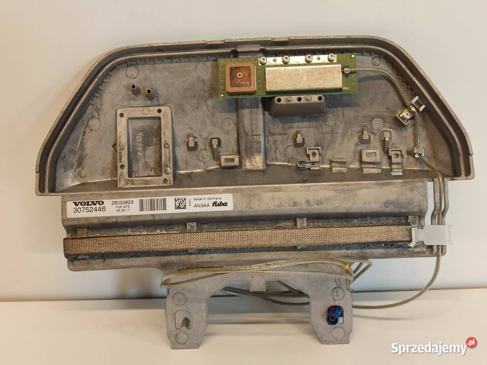 VOLVO XC90 ANTENA WZMACNIACZ 30752446 osobowe sprzedam