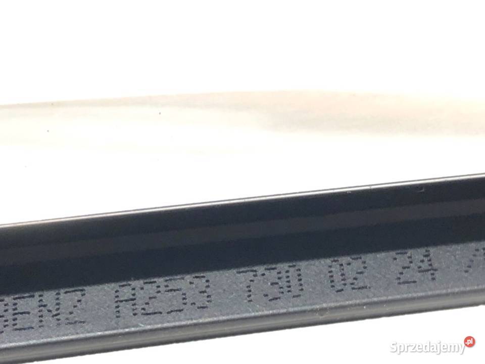 LISTWA ZGARNIAJĄCA TYŁ PRAWY MERCEDES GLC Listwy podkarpackie