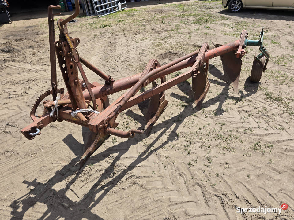 Pług 4 skibowy KVERNELAND AB Model 2 Korpele