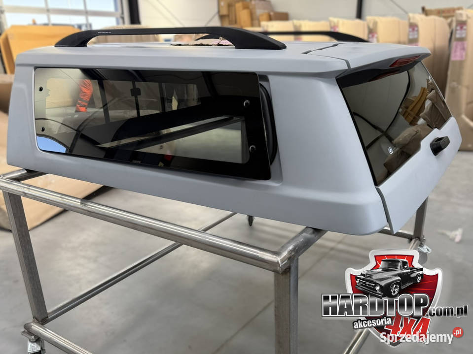 Zabudowa paki Hardtop Ford Ranger 2023 Szyby osobowe Pasłęk