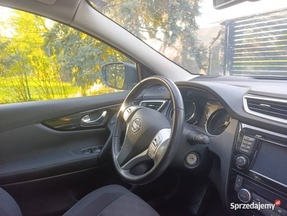 Nissan Qashqai 2015r LiftAutomatbenzyna Legnica sprzedam