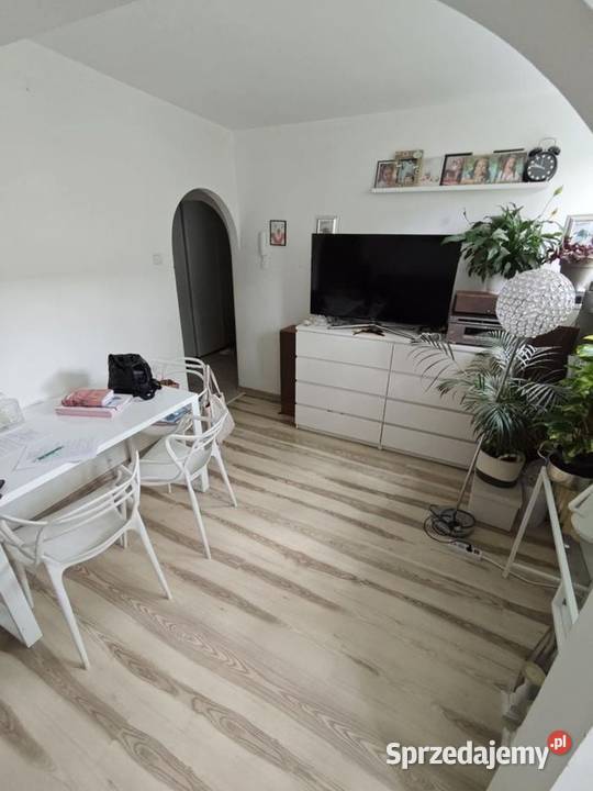 M3Dąbrowa rozkładowe pokoje 1 piętro ładne do Sprzedaż łódzkie Łódź