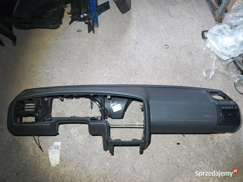 Konsola Passat B4 Deski rozdzielcze, konsole Turek