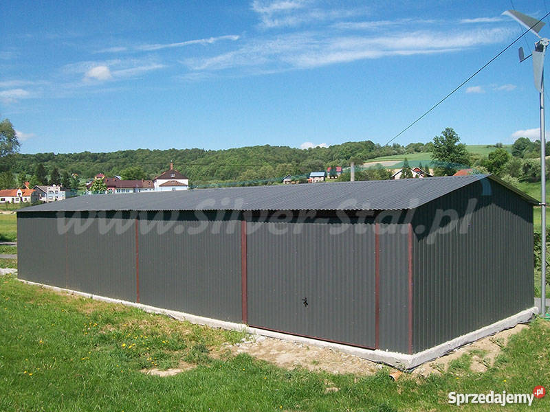 Garaż blaszak 4x10 dach jednospadowy brama
