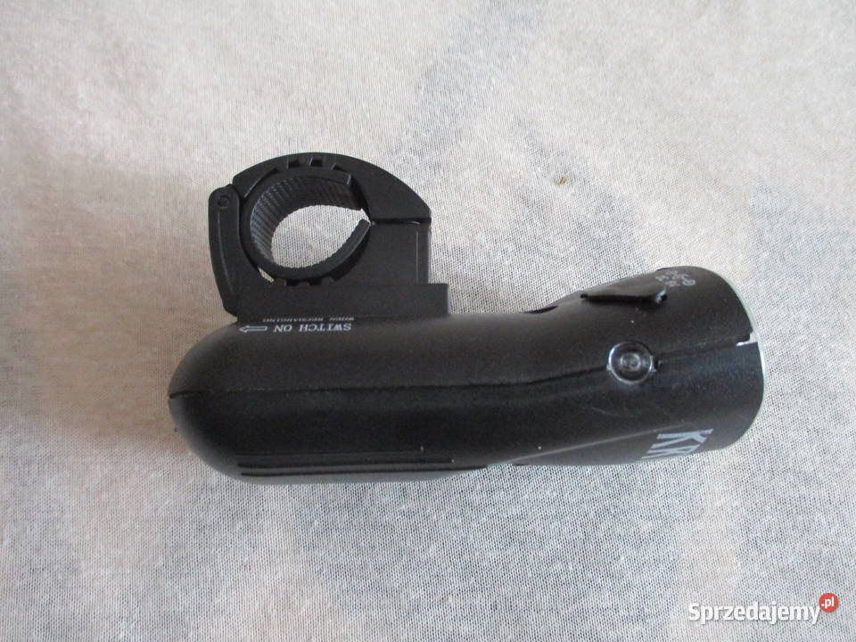 Lampa rowerowa na baterie akumulatorek