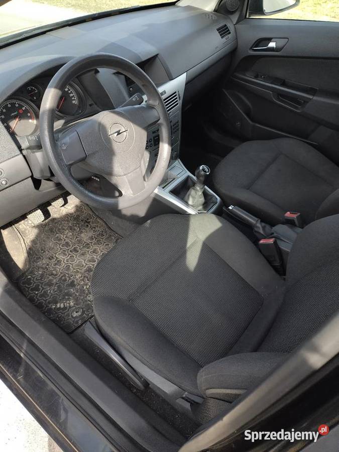 Opel Astra H 14 kombi klima