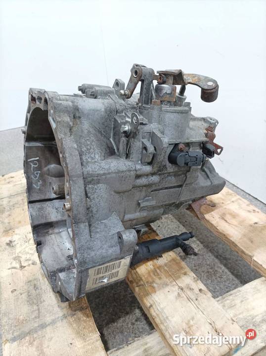 SKRZYNIA BIEGÓW PMN130195 15 D Mitsubishi Colt osobowe świętokrzyskie