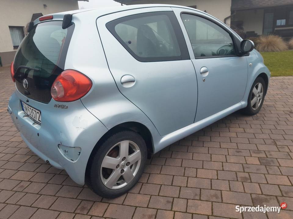 Toyota Aygo 10 Benzyna Klima Stan Dwie sztuki 68KM śląskie Hutki sprzedam