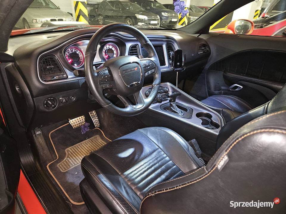Dodge challenger shaker rt plus Challenger mazowieckie Warszawa