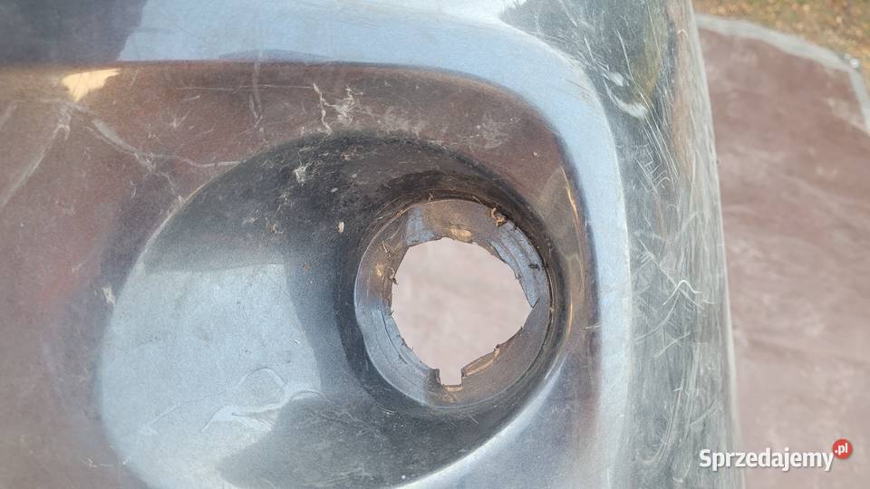 TOYOTA AURIS I LIFT 0912 ZDERZAK TYL TYLNY Ruda Śląska