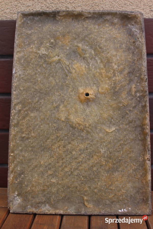 stara płaskorzeżba