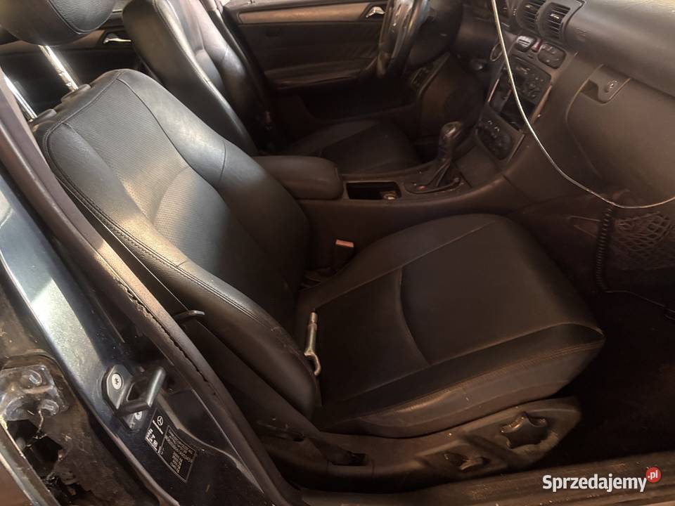 Maska przednia Mercedes W 203 C klasa pokrywa sprzedam