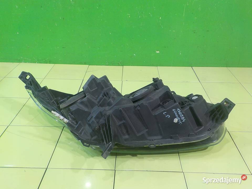 TRANSIT CONNECT MK2 15 TDCI 17r VAN L1 lampa Lampy przednie Suków