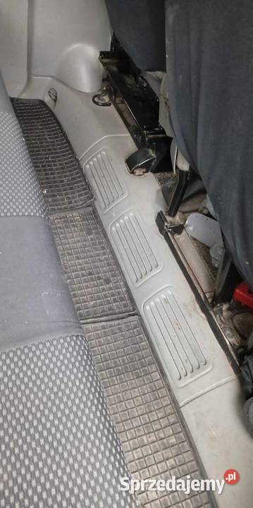Sprzedam Renault Trafic 25l 9 osobowy ogrzewanie postojowe Łuków