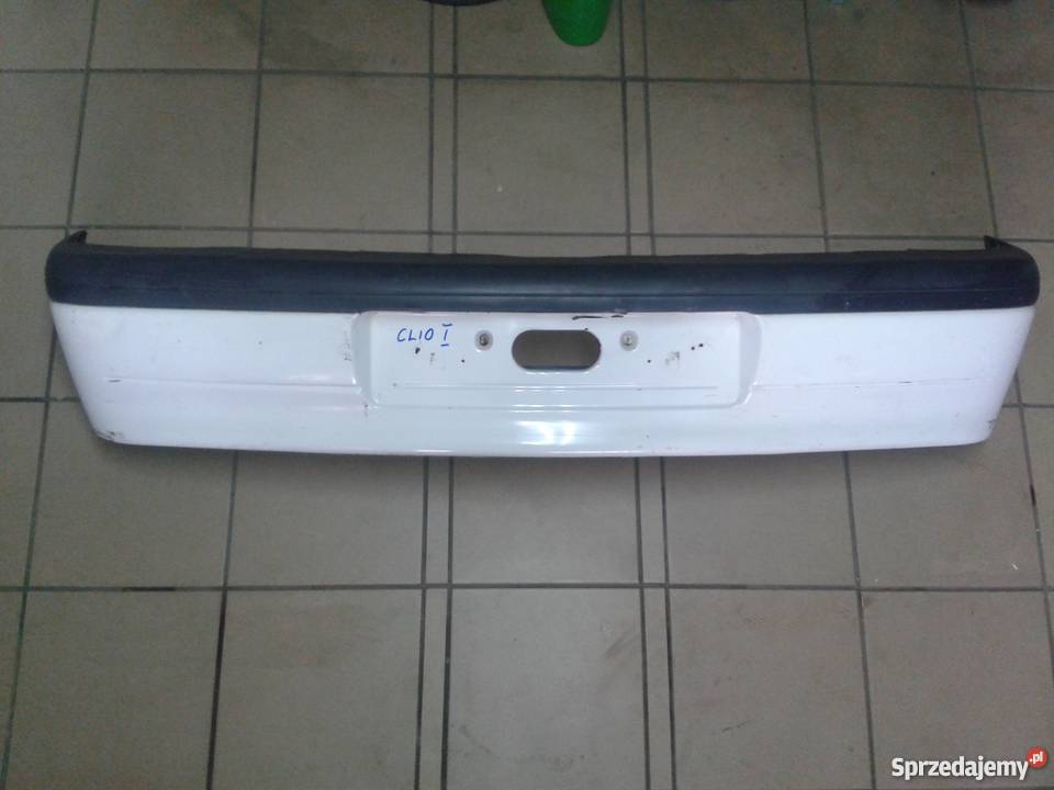 zderzak tył Renault Clio 1 r9098 osobowe łódzkie Piotrków Trybunalski
