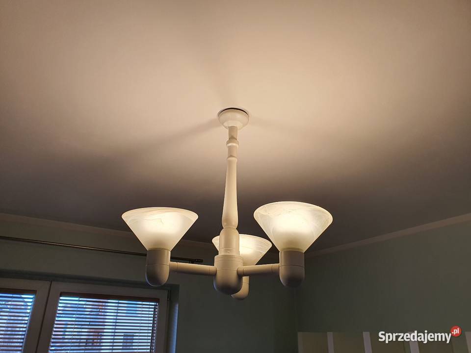 Żyrandol drewniany trzy klosze Lampy wiszące Olsztyn