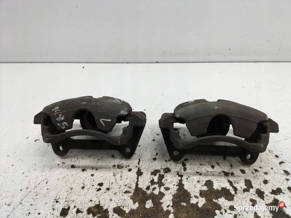 ZACISK HAMULCOWY PRAWY LEWY PRZÓD KPL 20 TDI