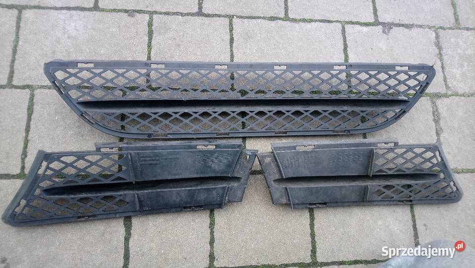 Kratki zderzaka bmw e90 przedlift Stalowa Wola sprzedam