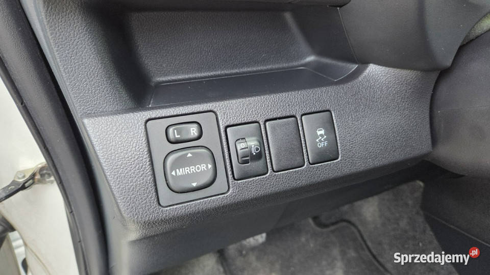 Toyota Verso S 13 Vvti 101 Kamera Klima Serwis mazowieckie Otwock Mały