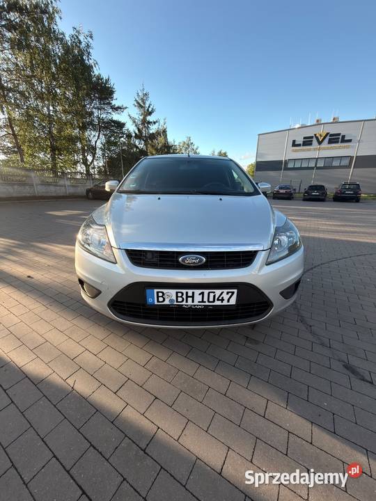 Ford Focus 18 benzyna stan wzorowy Niski sprowadzony Focus