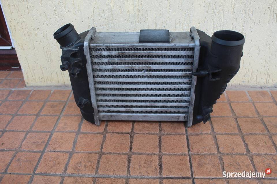 INTERCOOLER PRAWY AUDI A4 B6 25 TDI 8E0145806C osobowe sprzedam