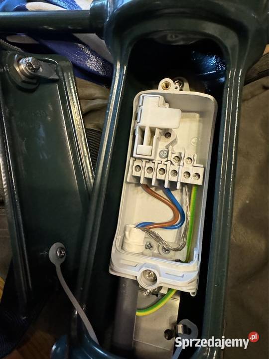 Latarnia lampa Selux Germany aluminium nowa Długopole-Zdrój