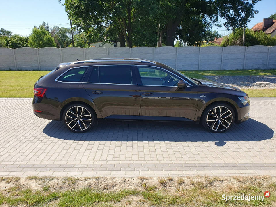 koda Superb 20tsi 280 4X4 DSG LaurinKlement Hak Strobice