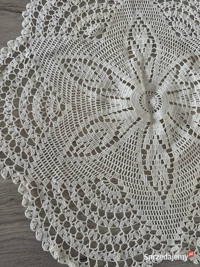 Obrus serweta szydełko śr50