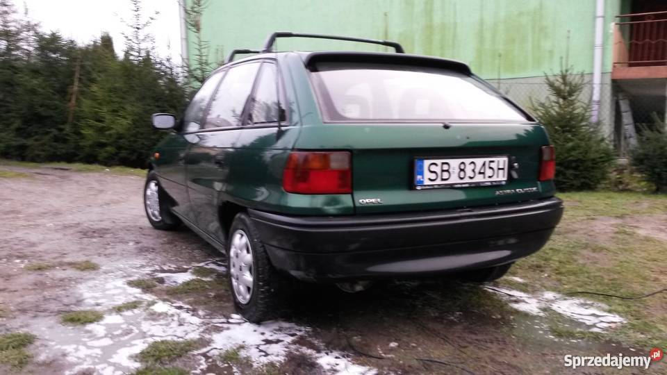 Opel Astra produkcji 1999 14 8v Stary Dzików sprzedam