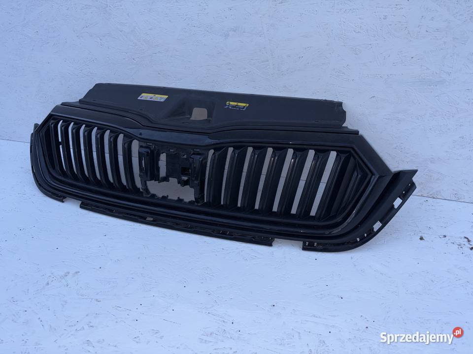 Grill atrapa zderzak przód Skoda Octavia 4 IV 19 Rok produkcji 2020 wielkopolskie Jabłonna