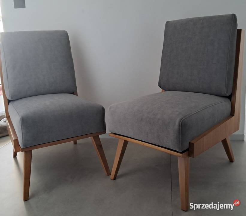 2 fotele projektu Lejkowski Leśniewski Gliwice sprzedam