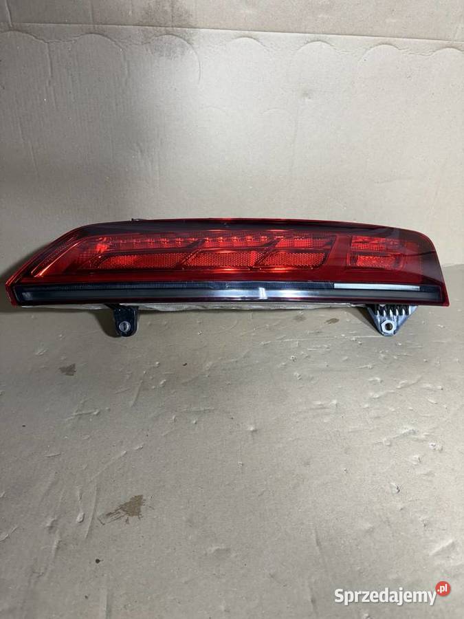 AUDI R8 4S TYLNA LAMPA PRAWA 4S0945096B Jabłonna