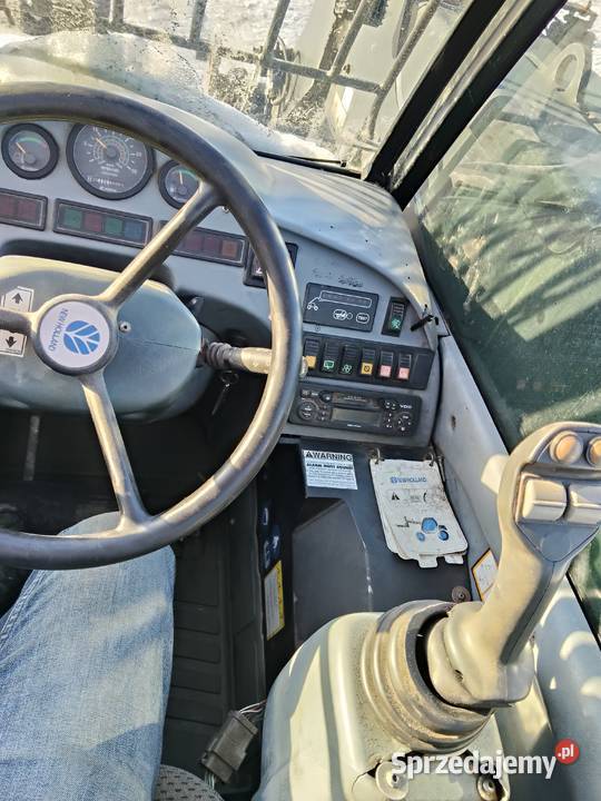 Ładowarka teleskopowa Holland LM 425