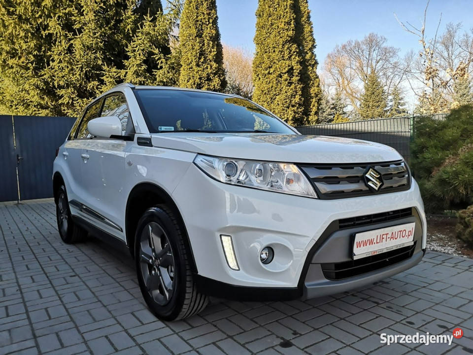 Suzuki Vitara 16 Benzyna 120 Klimatronik Salon Strzegom sprzedam