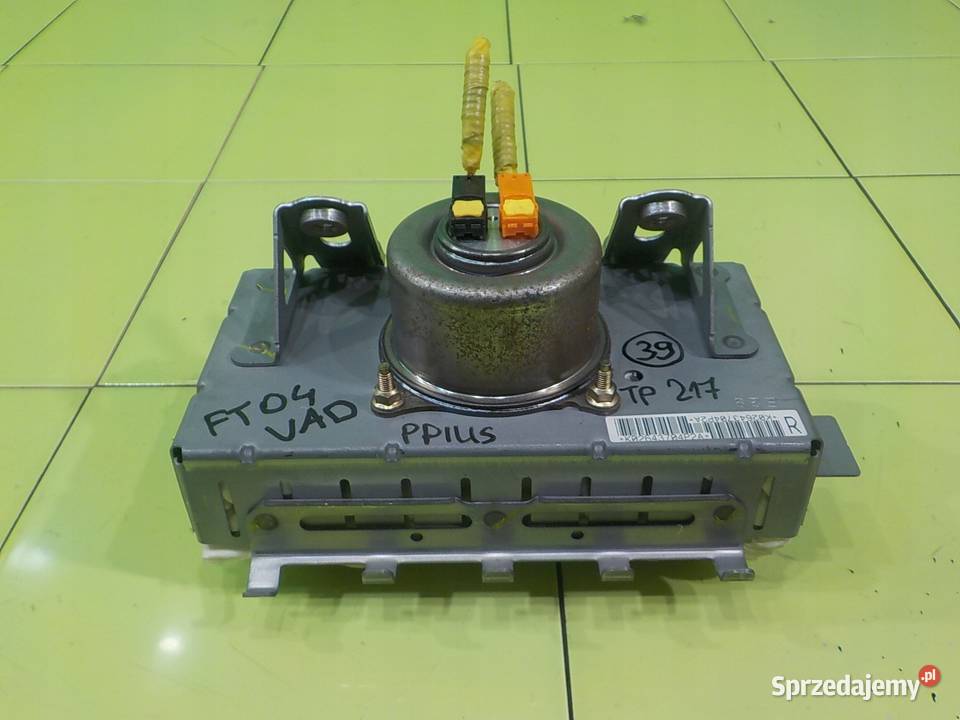 TOYOTA PRIUS II 15 VVTI 04r HB 5D AIRBAG Suków