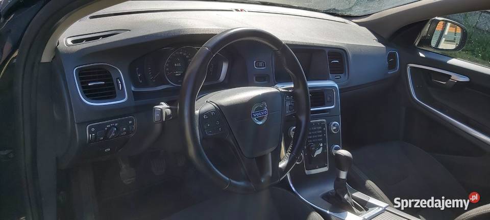 VOLVO V60 2015r 16 d2 faktura vat 23 navi mazowieckie Garwolin
