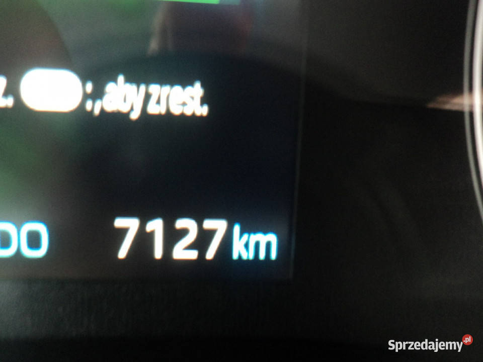 Mazda 2 Hybrid sprzedam ładną nową MAZDE 2 Z sprzedam