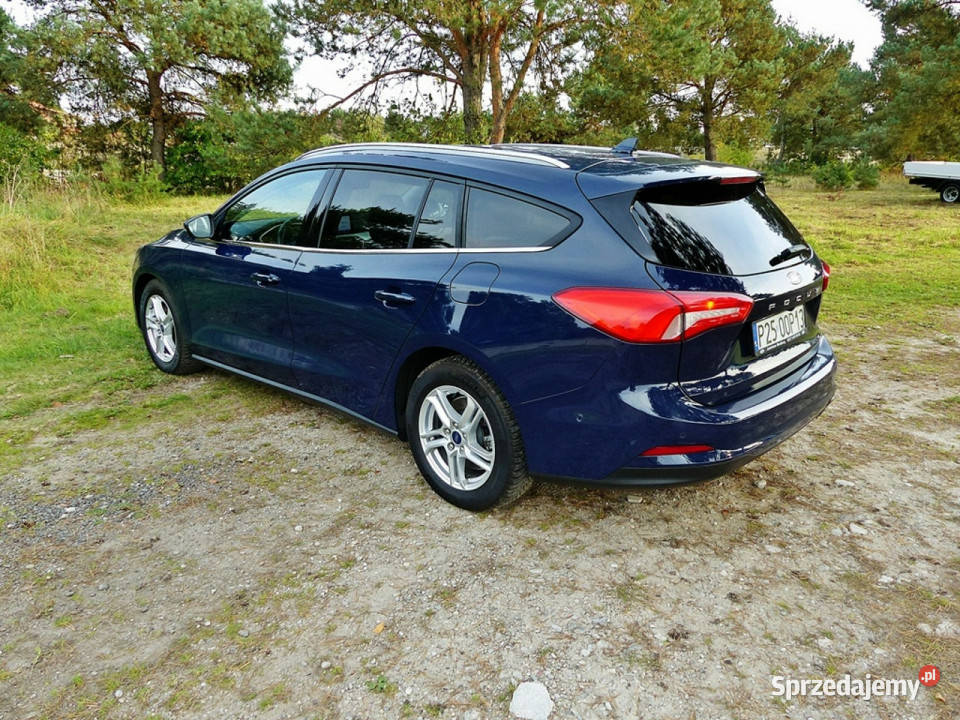 Ford Focus 15 ECOBLUEKlimaPełna wielofunkcyjna kierownica