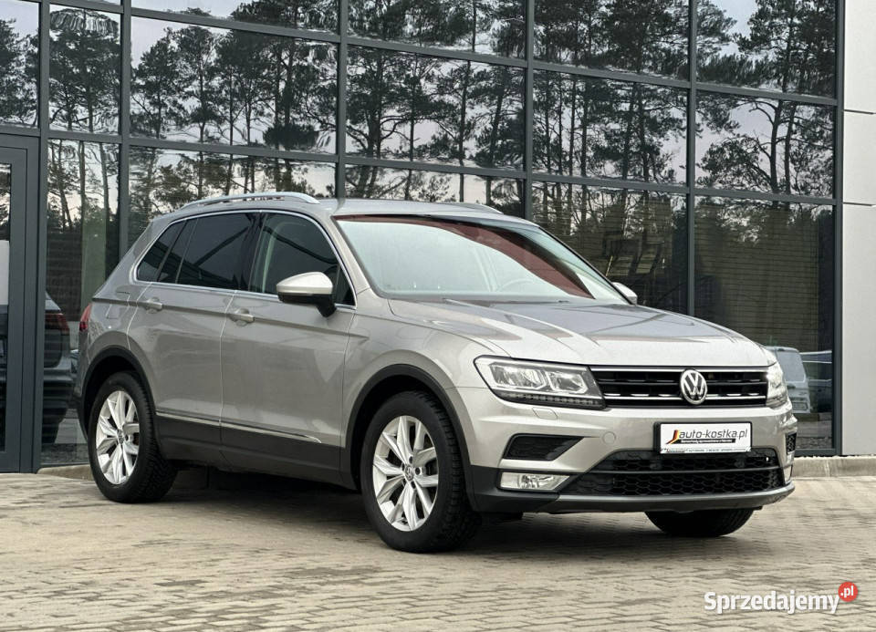 Volkswagen Tiguan Wirtualny kokpit LED Asystent 125KM Tiguan sprzedam