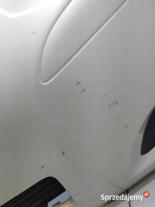 ZDERZAK PRZÓD LIFT 5A7 Toyota Yaris II 20052011