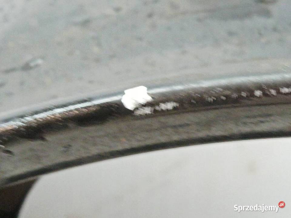 FELGA ALUMINIOWA R18 5X112 ET45 OC57MM 85JX18