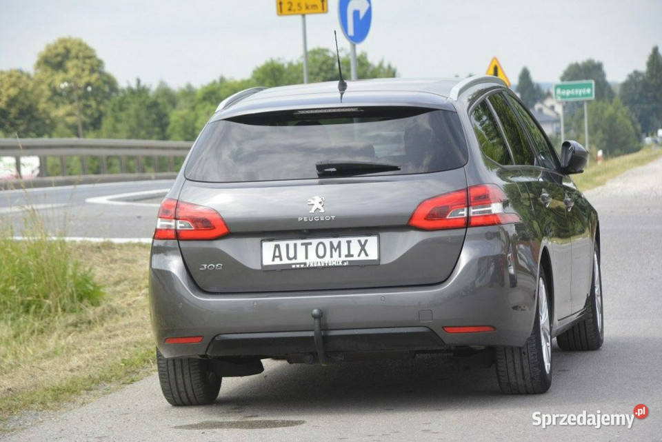 Peugeot 308 12 Turbo doinwestowany hak nawigacja wielofunkcyjna kierownica 308 podkarpackie sprzedam