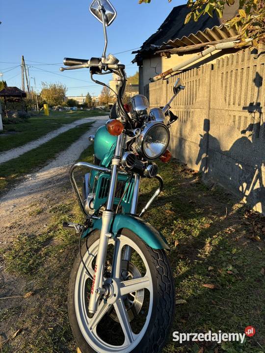 Motocykl Hyosung 125 Cruise 2 Rok produkcji 1998