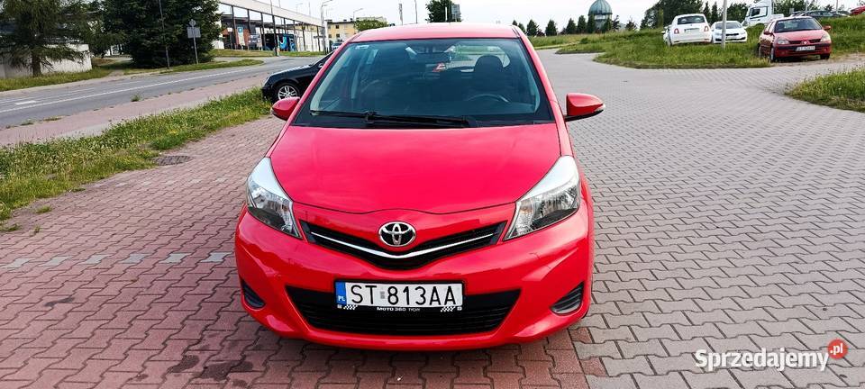 Toyota Yaris kamera cofania ładna 1000cm3