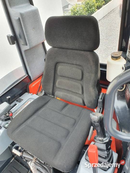 Kubota KX6133 łyżki w zestawie