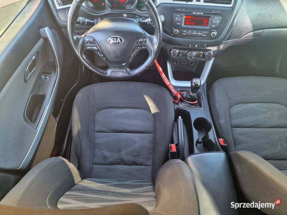 KIA CEED 14 CRDI ROCZNIK 2015 PRZEBIEG 174 manualna Nowy Sącz sprzedam