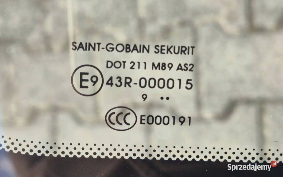 SZYBA BOCZNA TYŁ PRAWY LEWY CITROEN BERLINGO III Części samochodowe Działoszyce