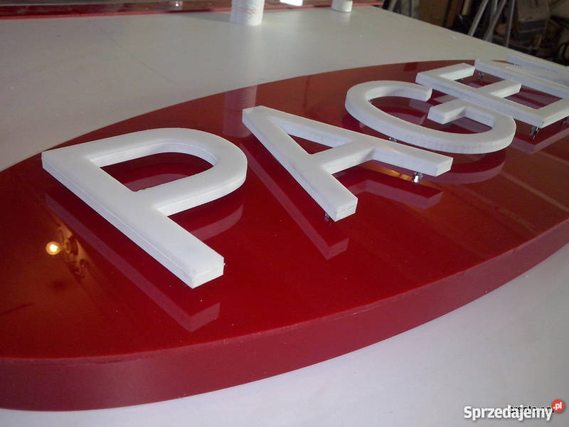 Reklama świetlna i na pojazdach Myślenice litery małopolskie